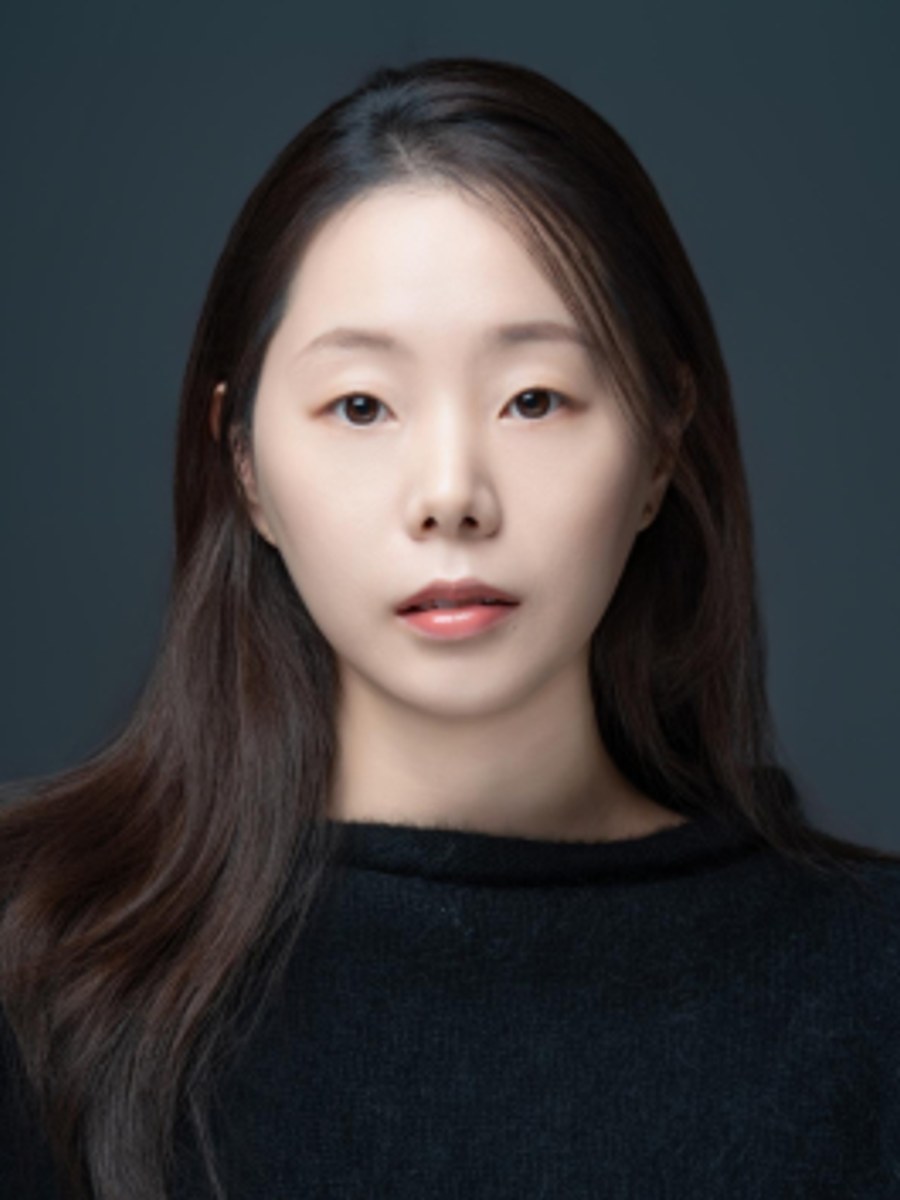 허유나